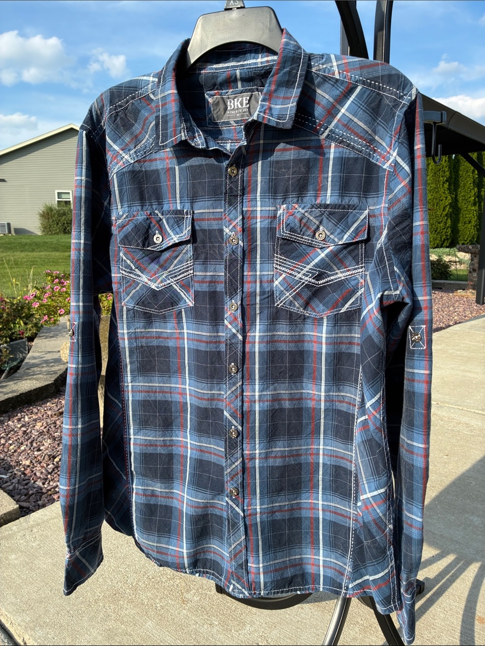 BKE Buckle Men’s Blue Plaid Long-Sleeve Button-Down Shirt Athletic Fit M
